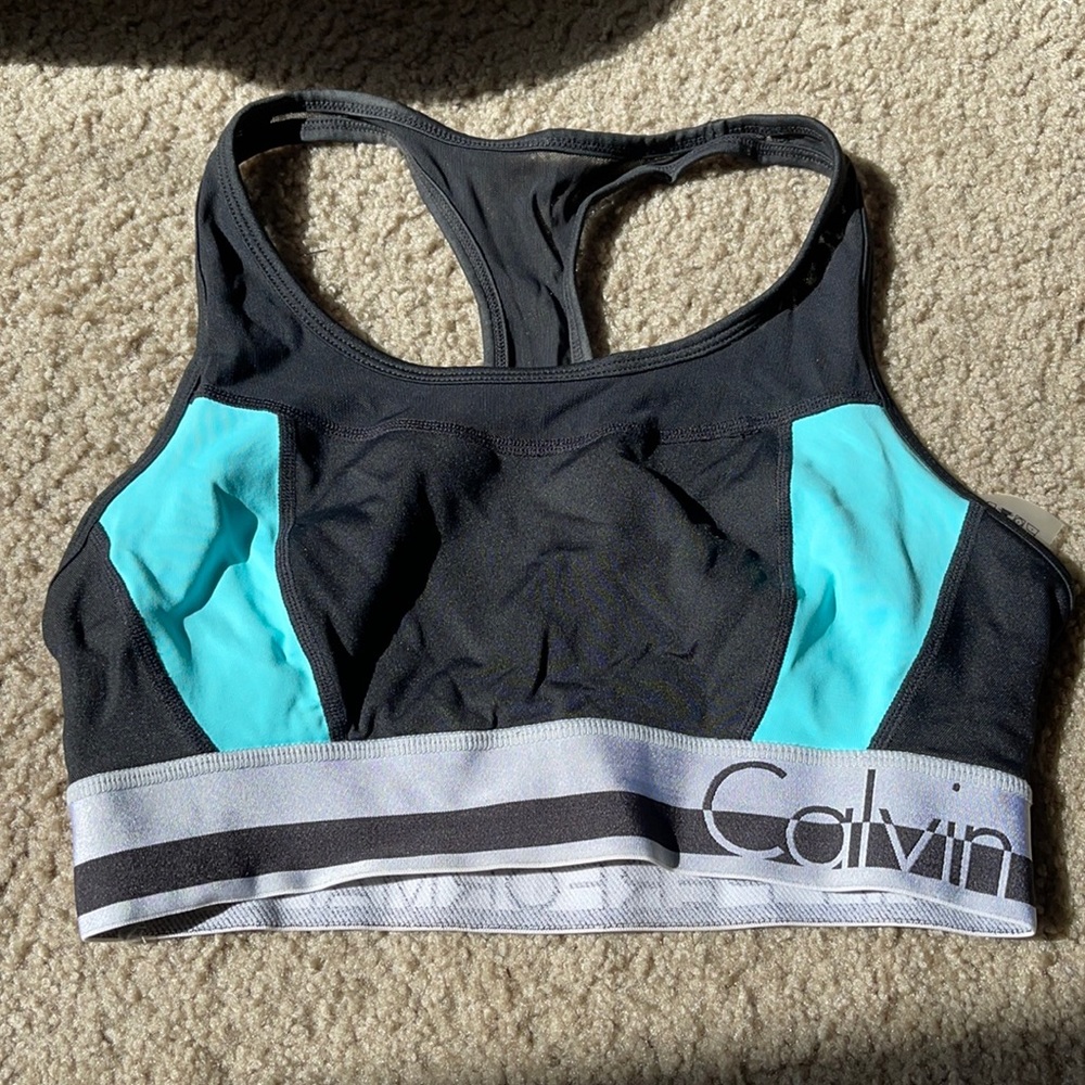 Calvin Klein sports bra M